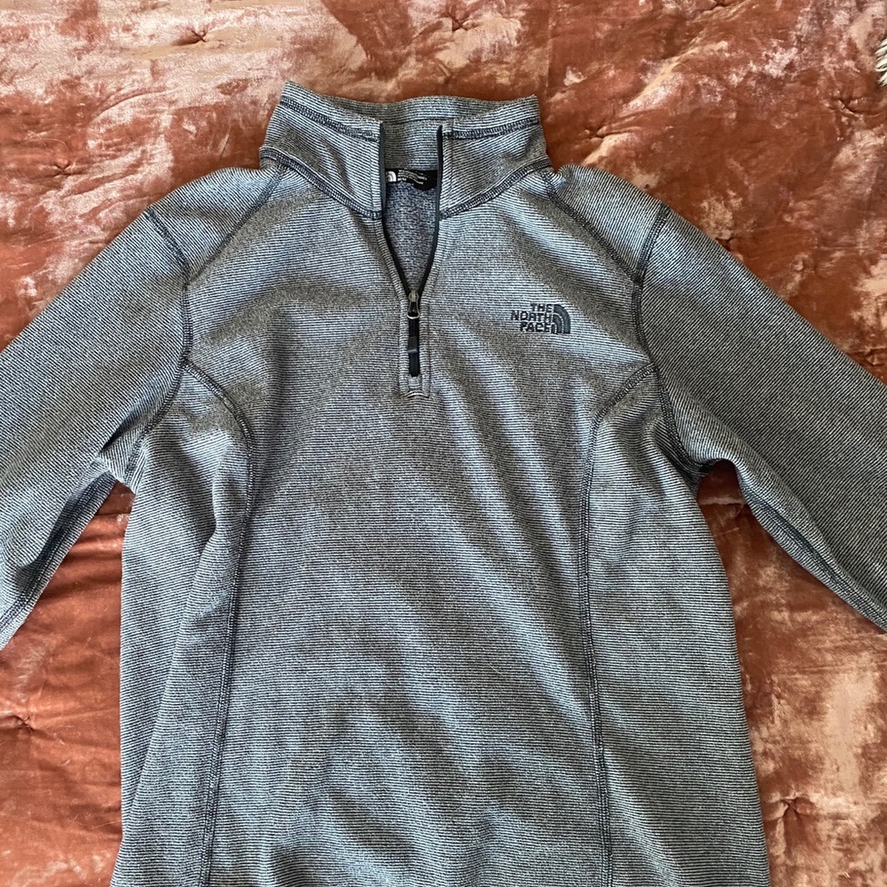 Northface 1/4 zip